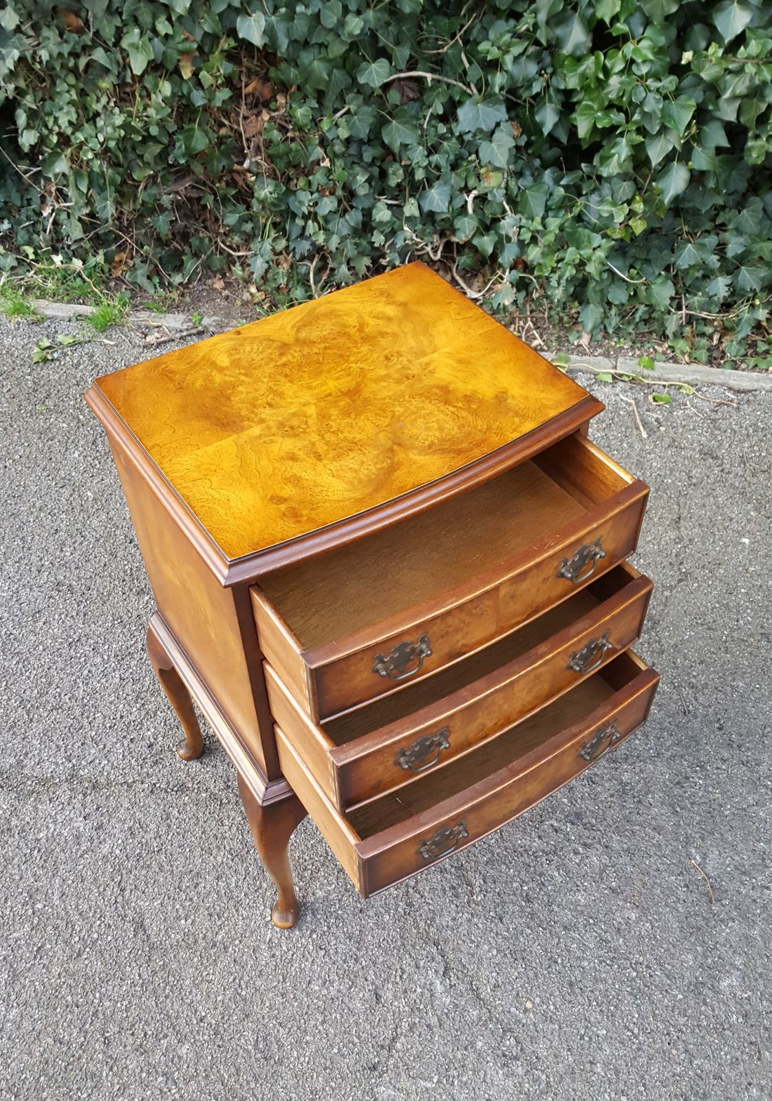 Reprodux Bevan Funnell Burr Walnut Chest Of 3 Drawers photo Furniture