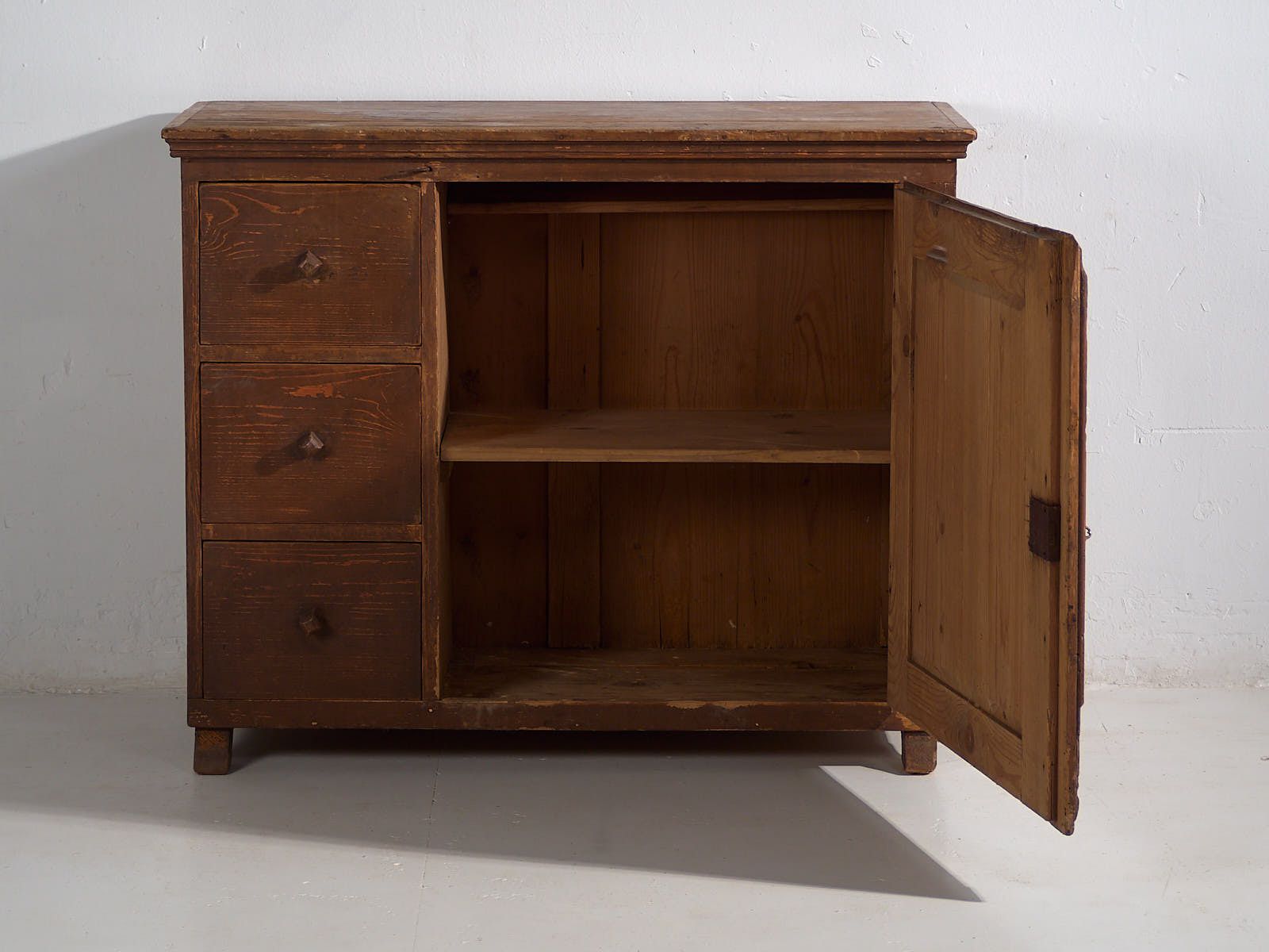 Furniture Large Antique Chest Of Drawers (C.1920) photo