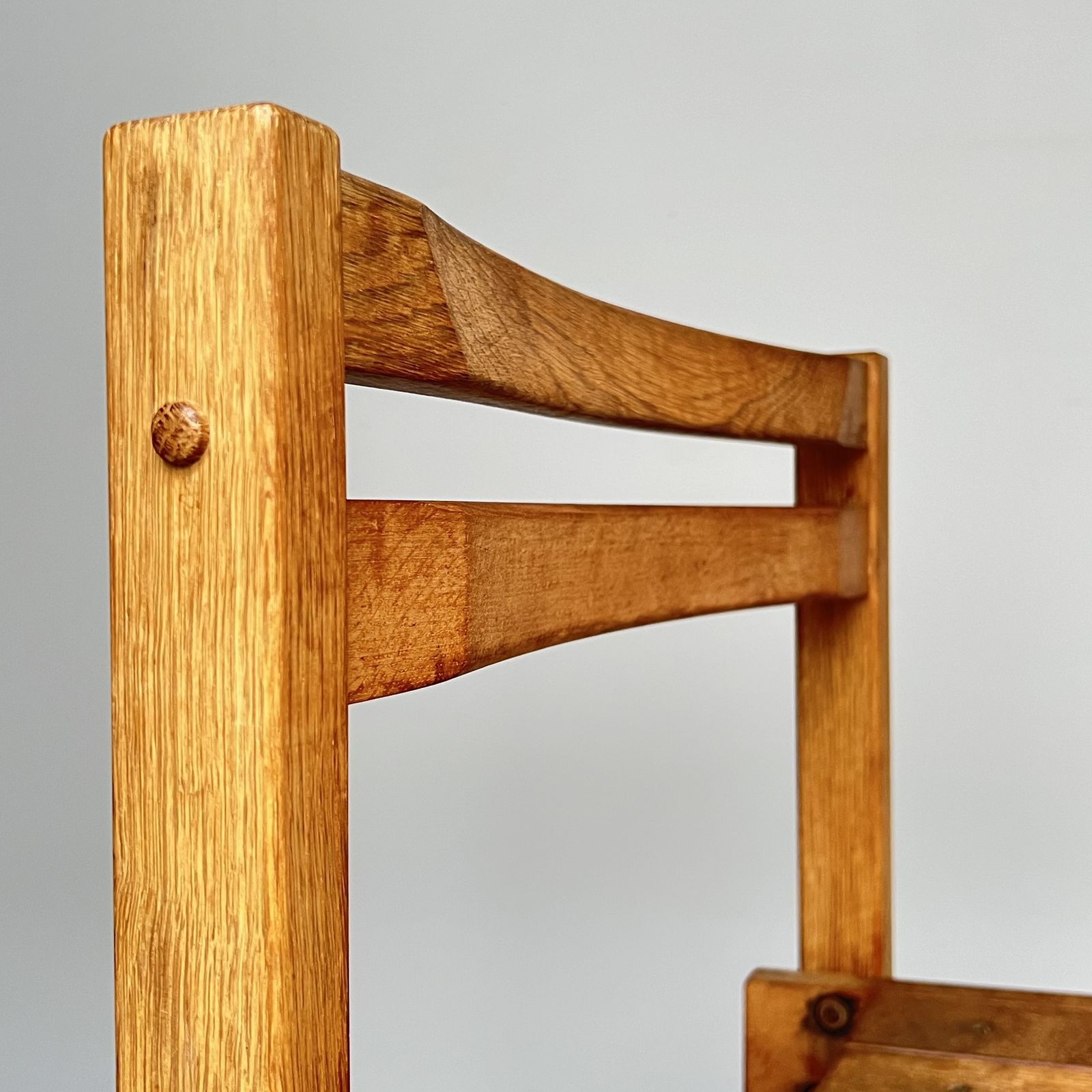 50 Available   Arts & Crafts Gordon Russell Winchester Cathedral Chair X8666 photo 225.0