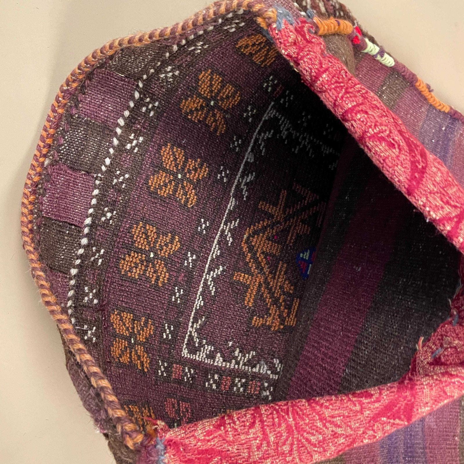 photo furniture Antique Kilim Cushion Moroccan Rug Carpet Bolster Pillow Handwoven Handmade Woven Traditional Mat Fabric 49x59cm Scatter Vintage Old