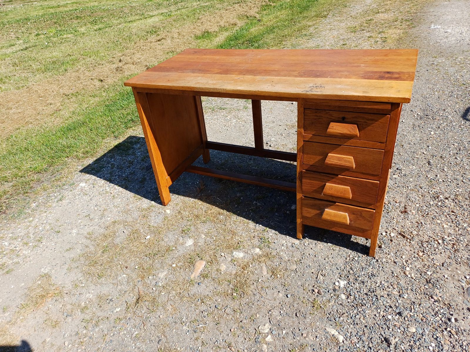 127.0 Oak Wood Desk From The 1930s, Vintage photo