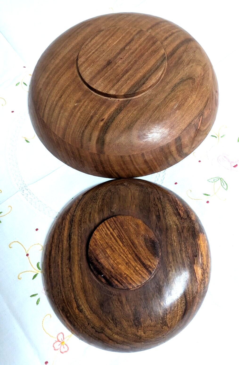 Pair Of Unused Retro Polished Wooden Teak Hand Turned Bowls Fruit Nuts Snacks 30cm Diameter photo 63.0