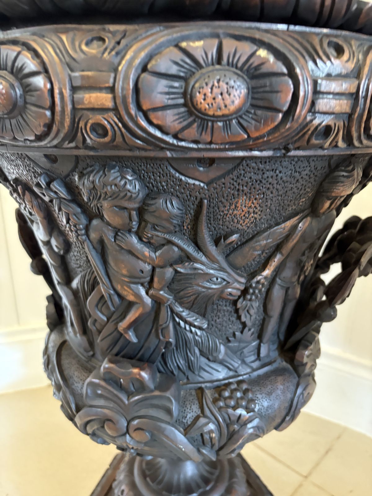 Home Decor Large Magnificent Antique Pair Of Carved Mahogany Urns photo