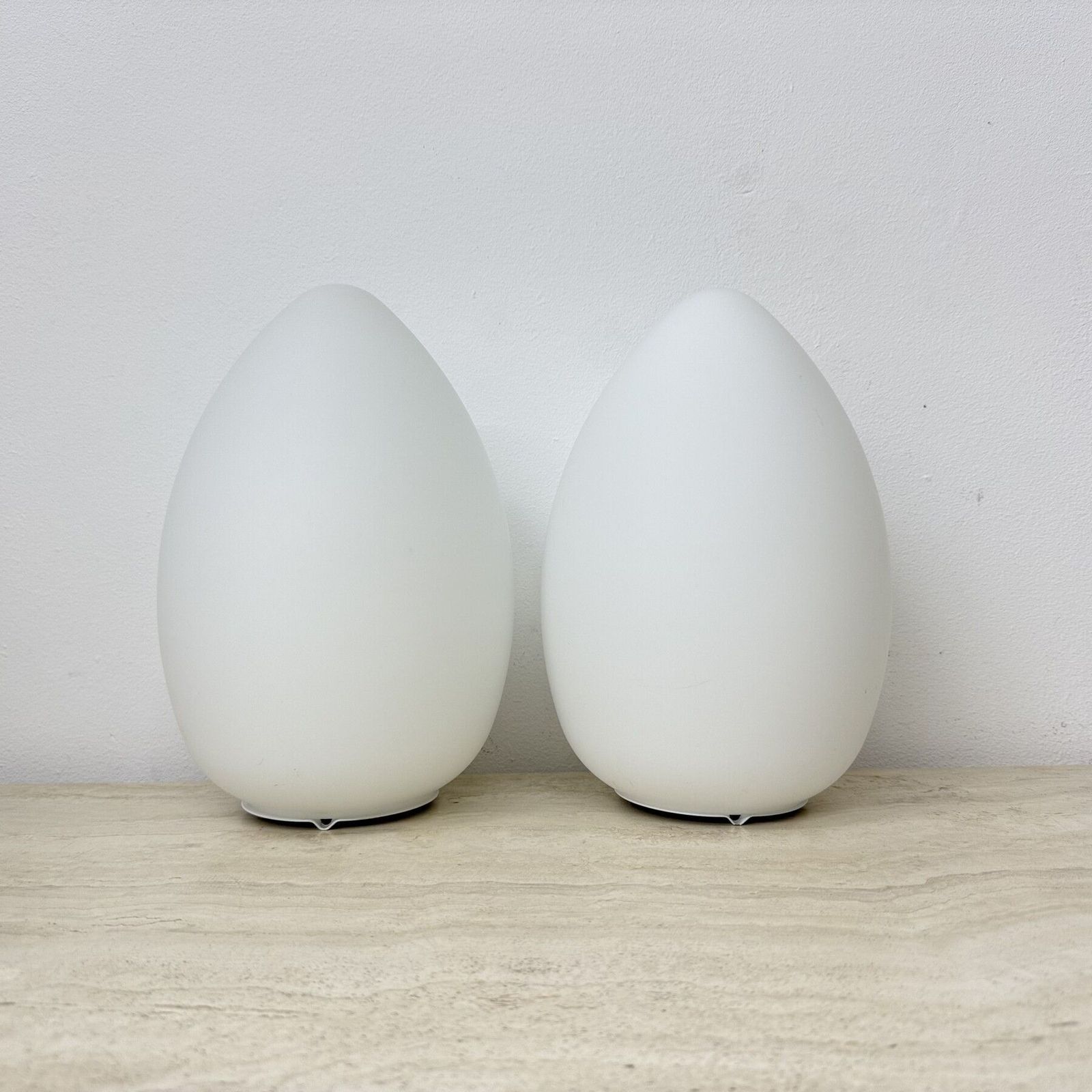 photo for sale Set Of 2 Vintage Egg Shaped Opaline Glass Table Lamp , 1970s