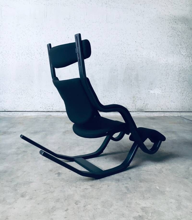 Scandinavisch Design 'Zero Gravity' Schommelstoel Van Peter Opsvik Voor Stokke Varier, Denemarken 1991 photo vintage