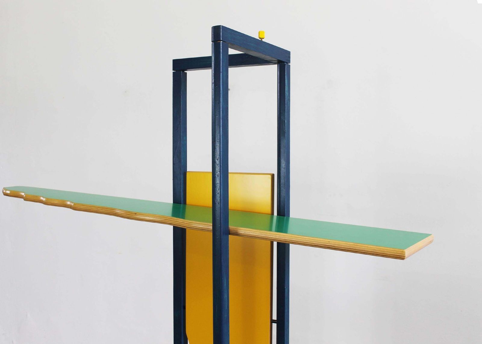 Gaetano Pesce Luigi (O Mi Amate Voi?) 902 Shelf In Lacquered Wood By Bernini 80s photo buy