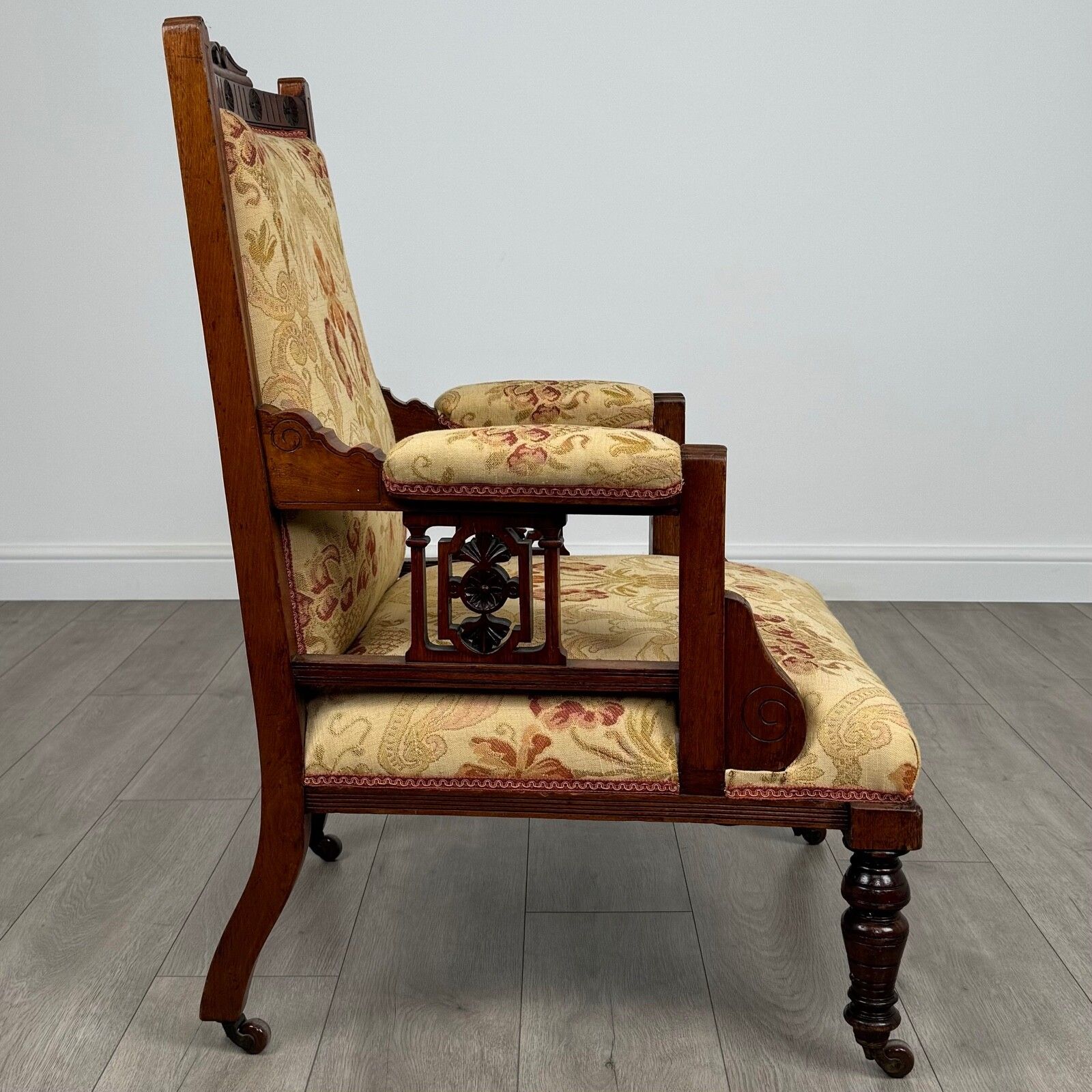 Antique 20th Century Good Quality Armchair In Mahogany photo buy