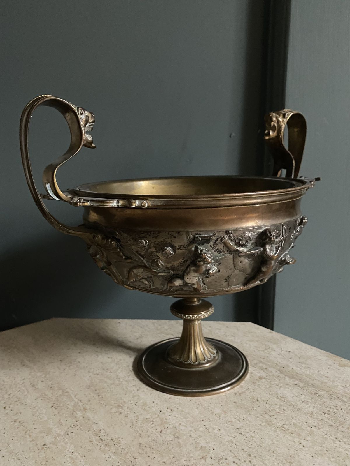 photo vintage A French 19th Century Bronze Tazza By Ferdinand Barbedienne