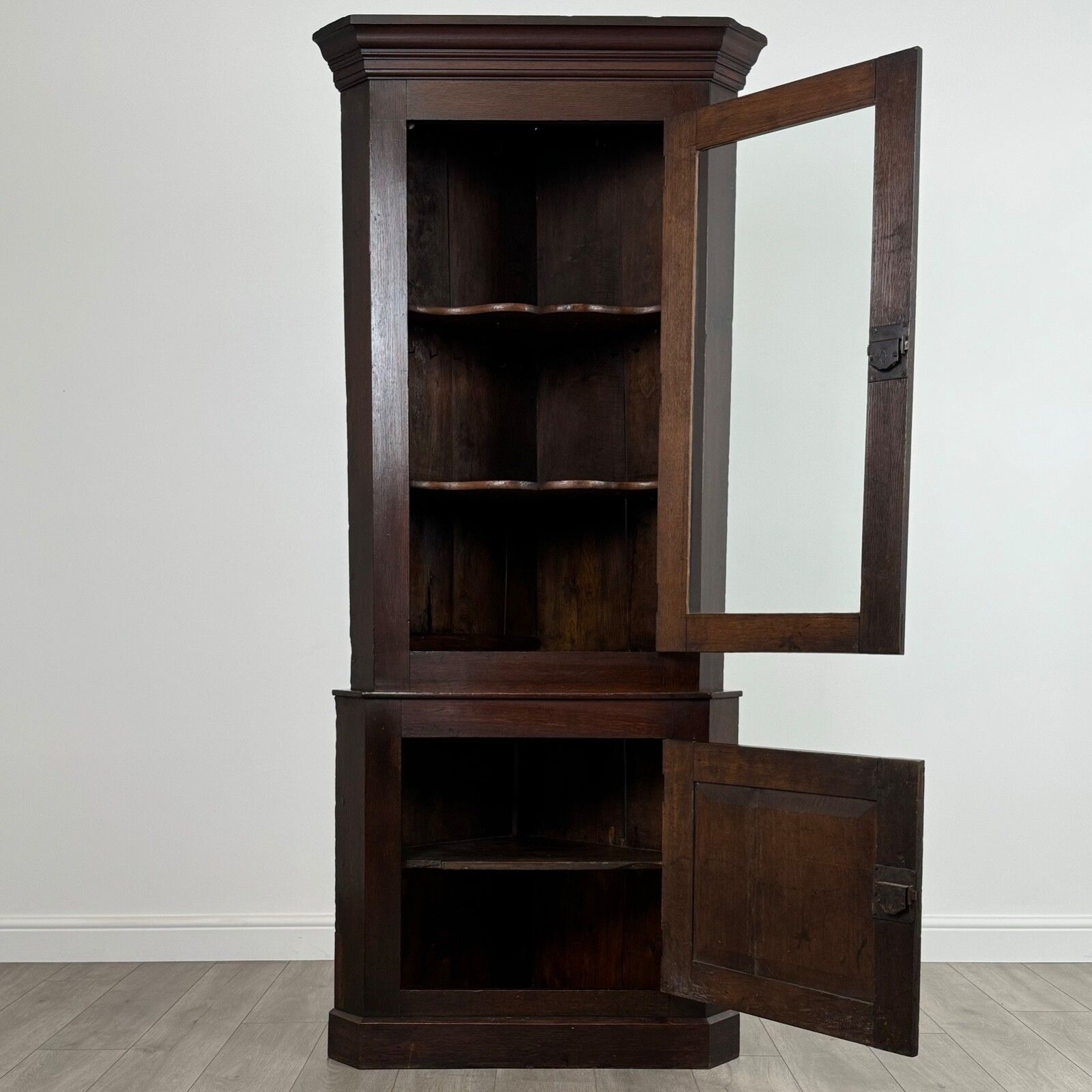 Antique 19th Century Good Quality Corner Cabinet In Oak photo furniture