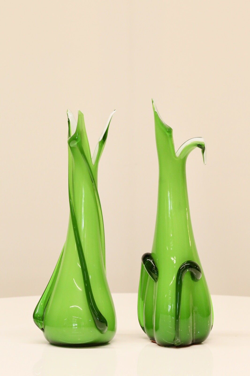 Pair Cristalleria Fratelli Betti / Alrose Italian Empoli Green Art Glass Vases