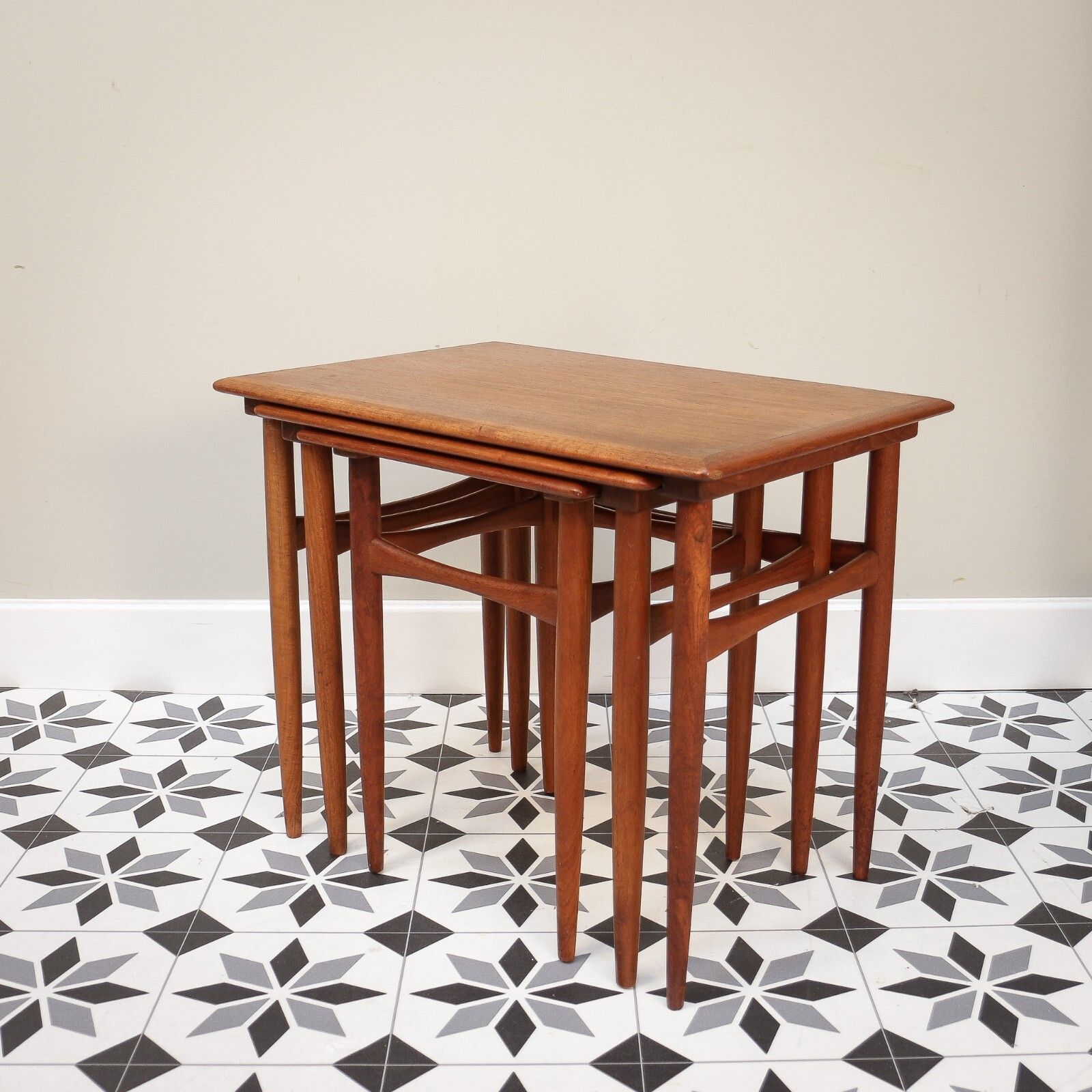 Mid Century Nest Of Tables In Teak Kai Kristiansen Mimi Set For Skovmand & Andersen