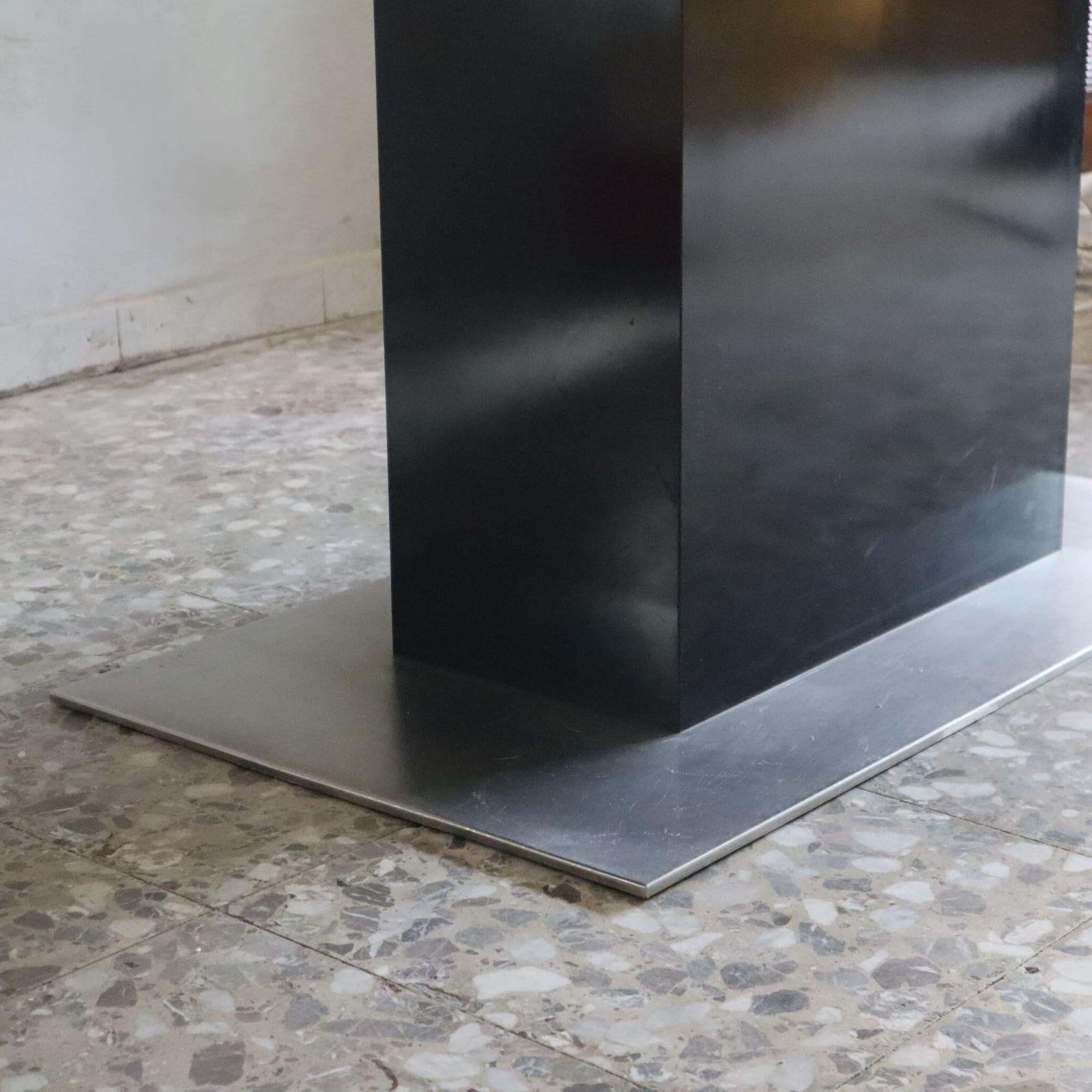 Italian Dinind Table By Willy Rizzo For Mario Sabot, 1970s photo Furniture