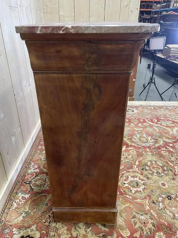 Chiffonnier   Commode époque Louis Philippe En Acajou Et Placage D’acajou. photo vinterior