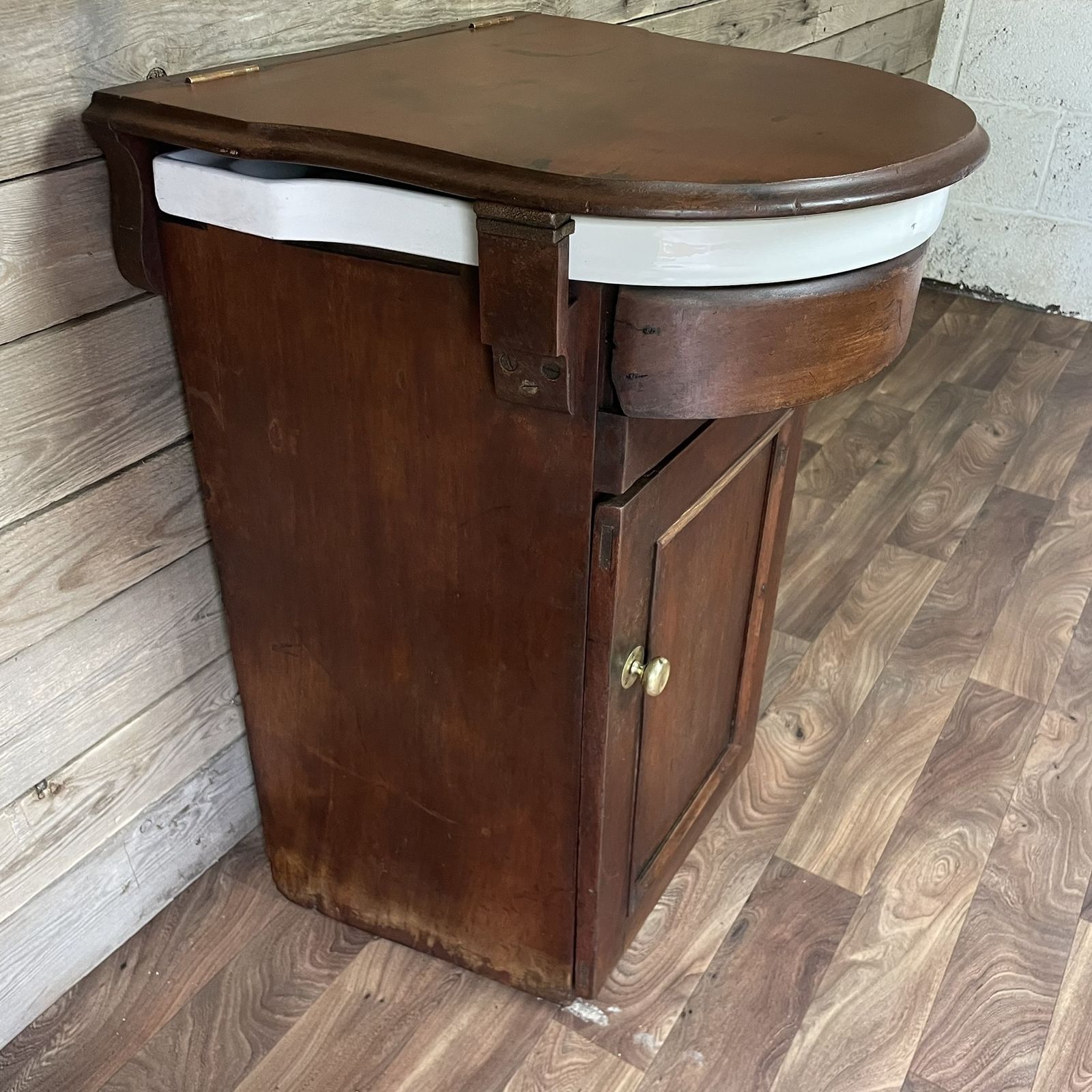 photo vintage Antique Victorian Bow Fronted Mahogany Drop Flap Lid Ships Wash Stand Vanity Unit Basin
