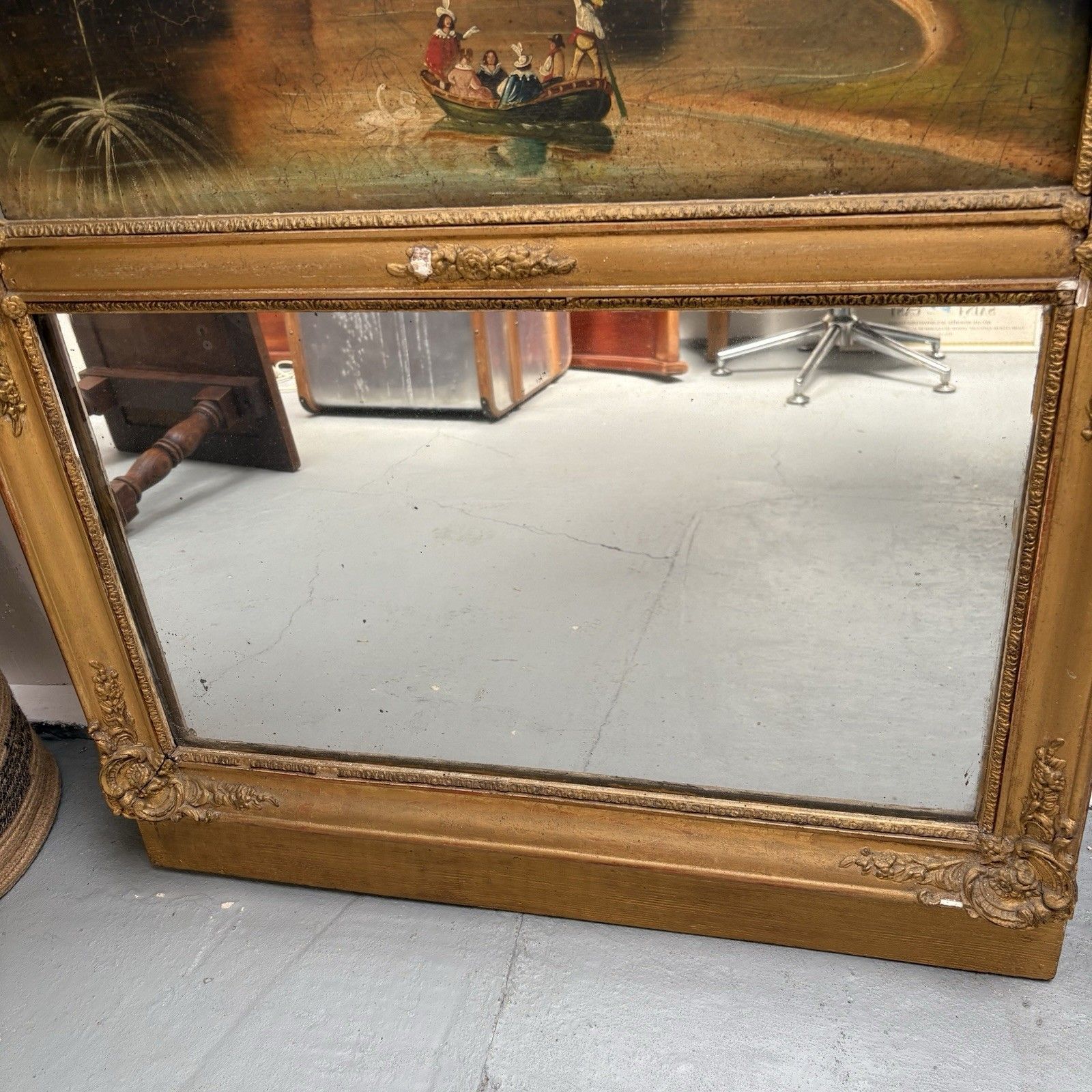 photo vinterior Gilded Wood Trumeau Mirror, Restoration Period Early 19th Century
