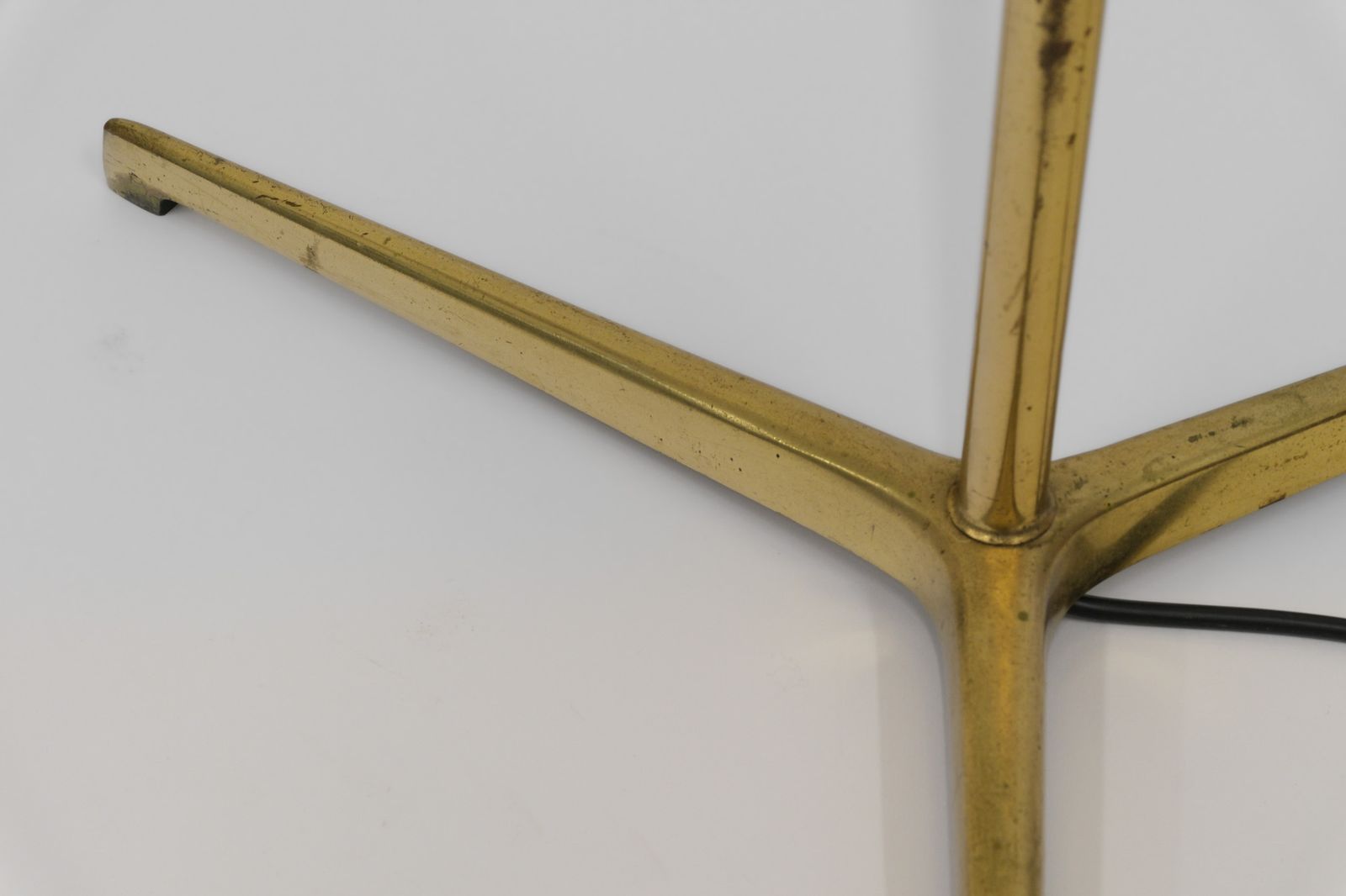 Italian Mid Century Lumi Milano Floor Lamp  Design Attributed To Oscar Torlasco Circa 1950 photo vinterior