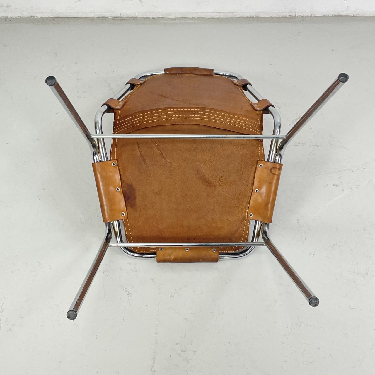 photo furniture 1970s Brown Leather Charlotte Perriand Les Arcs Chair