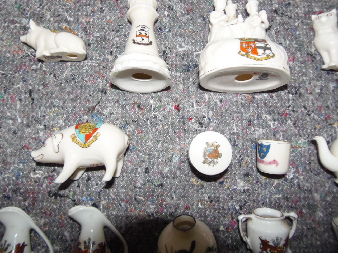 Home Decor Crested China Wares Goss .Etc . photo