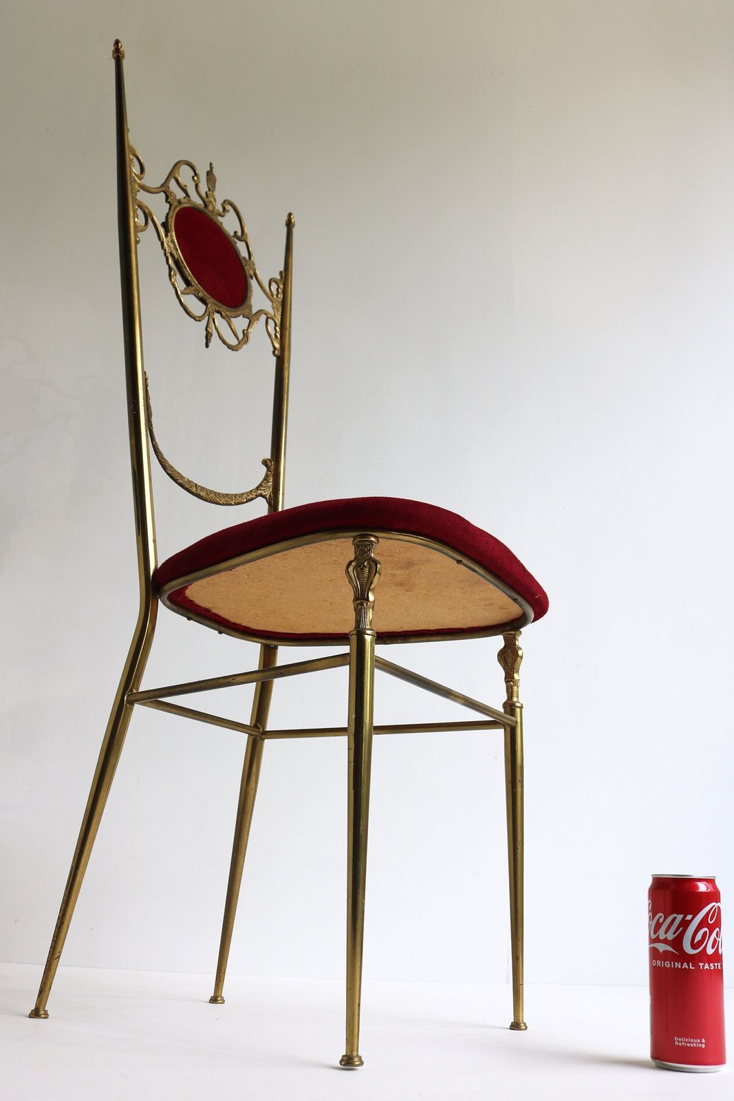 photo for sale Messing Italiaanse Mid Century Modern Stoel Van Chiavari, Eetkamerstoel Van Giuseppe Gaetano Descalzi Met Extra Hoge Rugleuning, Hollywood Regency, Jaren 1960