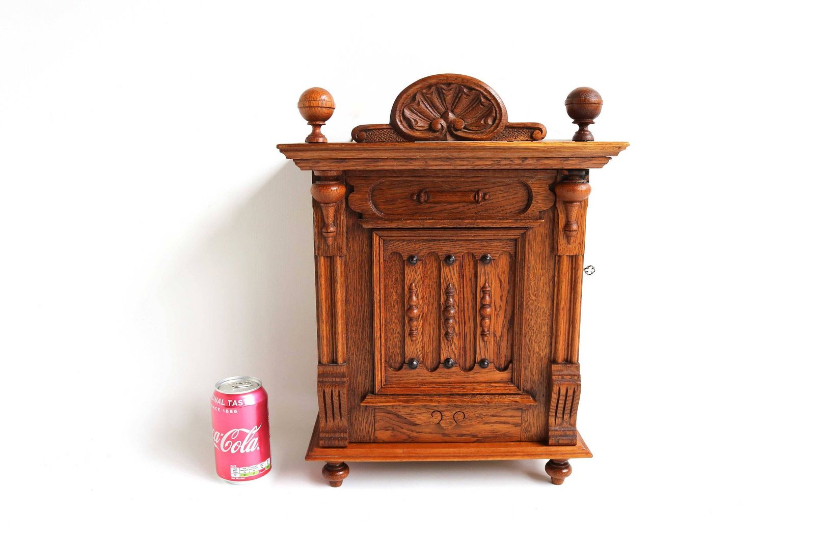 photo furniture Antique German 19th Century Standing Or Hanging Small Cabinet Hand Carved Oak Neo Classical Small Wall Cabinet Lock And Key 1880s