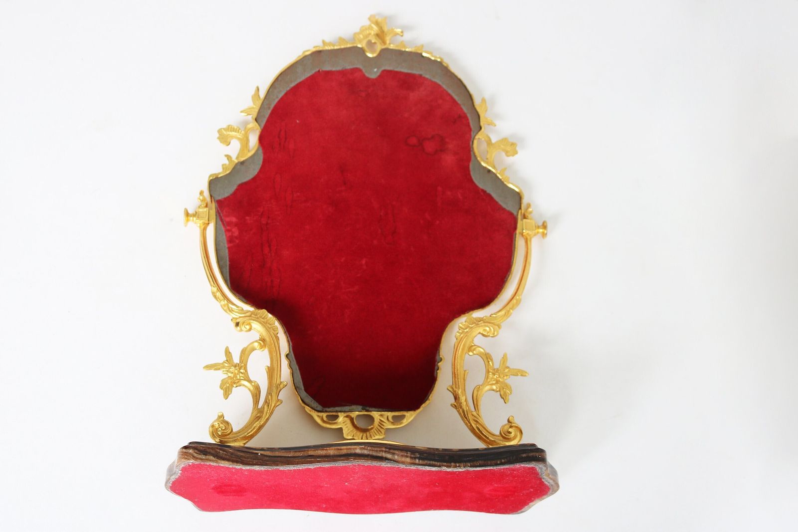 photo for sale Mid Century Sierlijk Verguld Gegoten Messing Bruinmarmeren Tafelspiegel – Goud, Romantisch, Klassiek, Ca. 1960, Inklapbaar