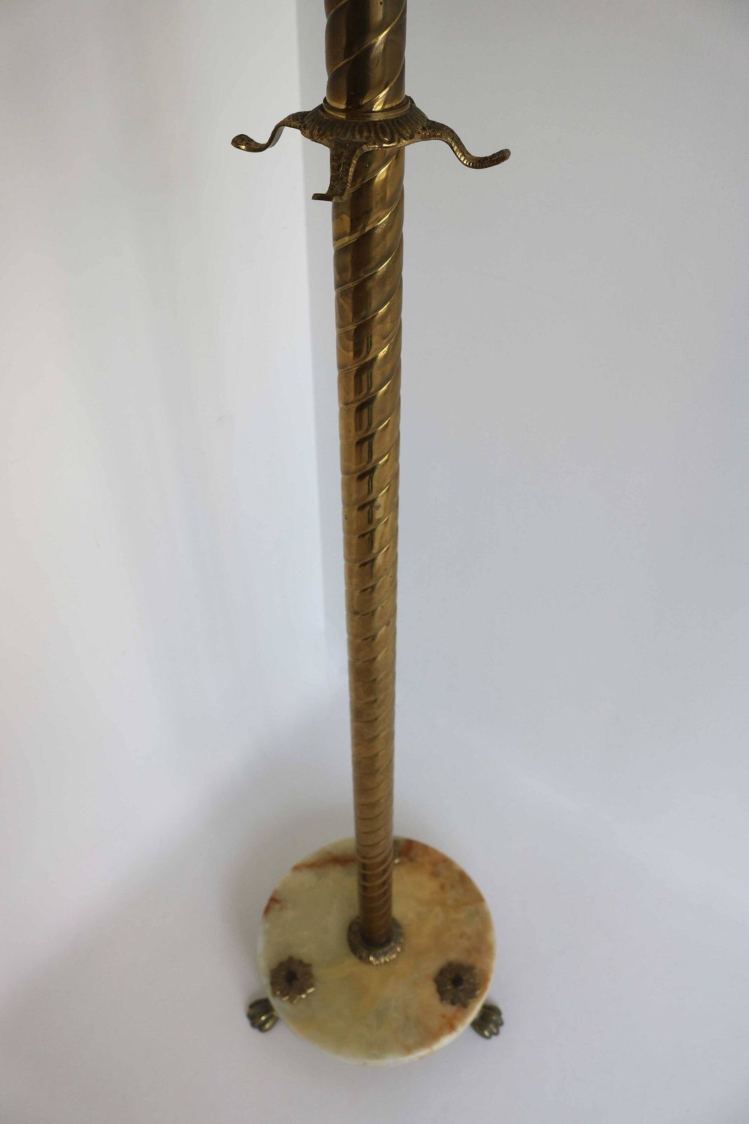Marble Round Base Ornate Brass Hollywood Regency Antique Style Golden Coat Hat Rack Hall Tree Coat Tree Floor Stand Vintage Twisted 60 photo 804.0