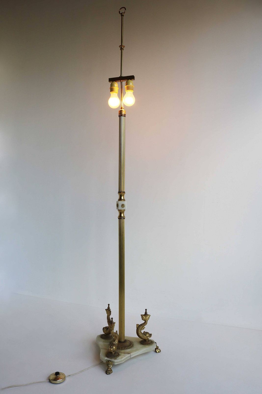 Mid Century Italian Marble, Onyx And Casted Brass Regency Floor Lamp Stand Standing Lamp Base 1950s Standard Lamp Fish Base Claw Feet photo Lighting