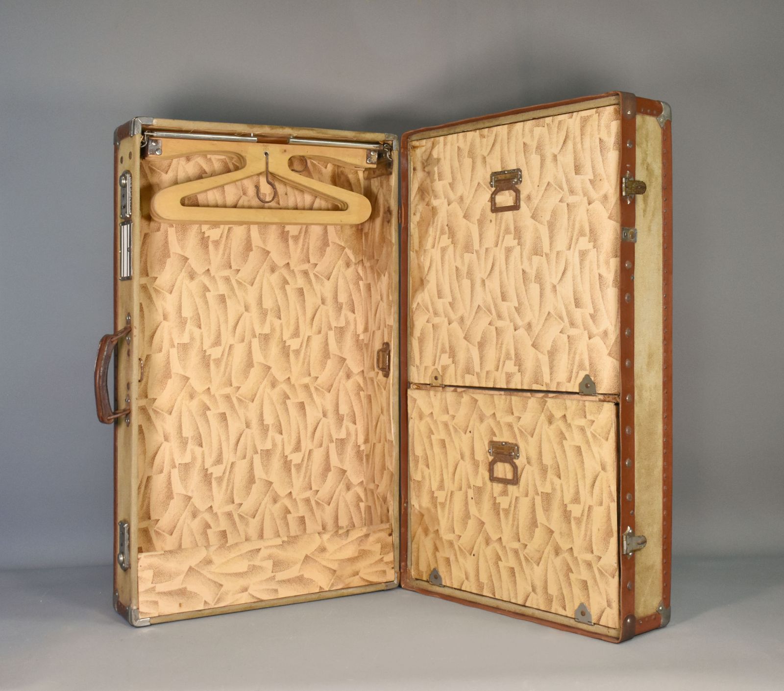 French Antique Steamer Trunk Suitcase