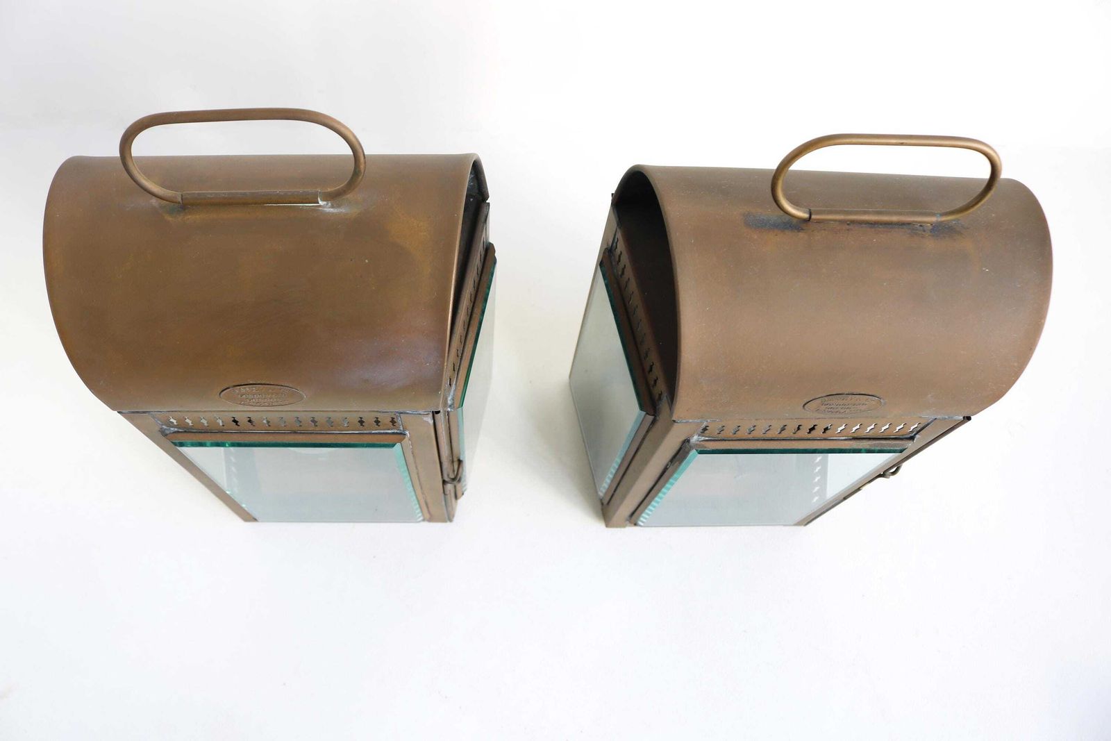 Pair Victorian Ship's Brass Lanterns By Davey & Co Of London, England Ca 1890 , Yacht Cabin Lanterns 19th Century photo 1973.0