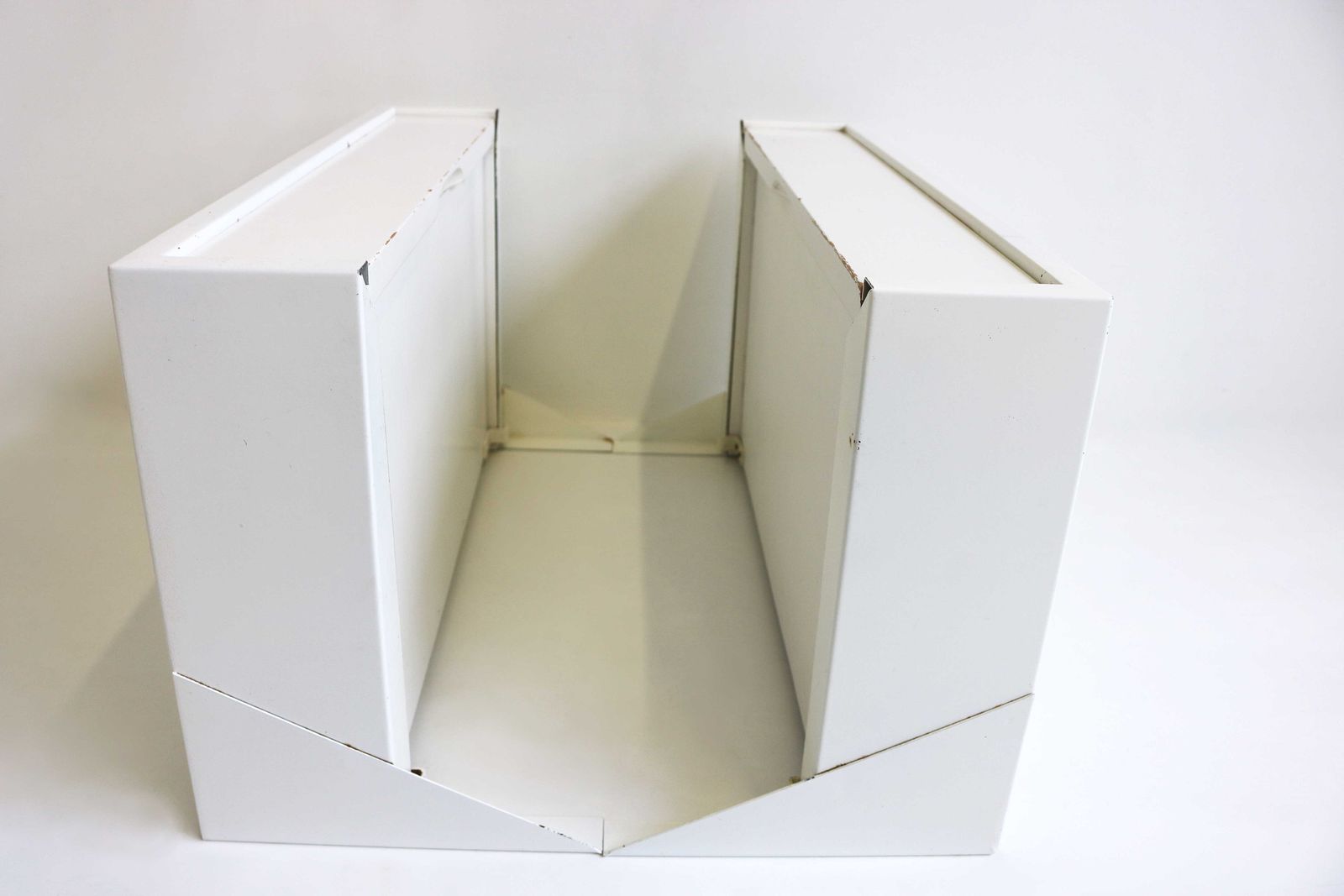 Couple Of Vintage White Wall Night Stands Model Dd01 By Martin Visser For 'T Spectrum, 1950s Pair Drawer Units Mid Century Floating Cabinets photo 1685.0