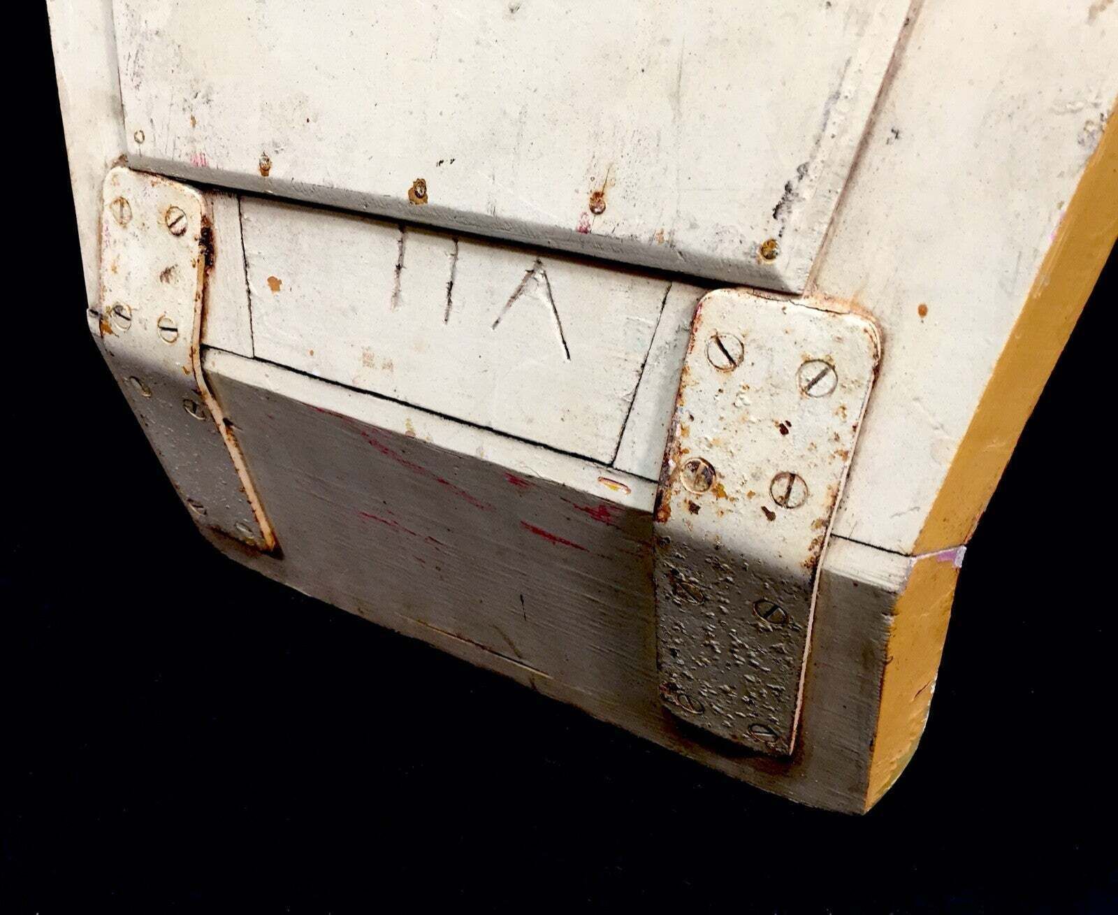 photo vinterior Antique Early 20th Century Fairground Ride Decorative Panel Paint On Board Sign