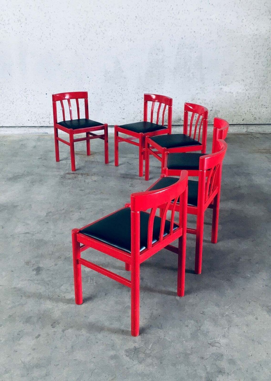 Mid Century Modern Design Eetkamerstoelen In Rood, Set Van 6 – België, Ca. Jaren 1960 photo for sale