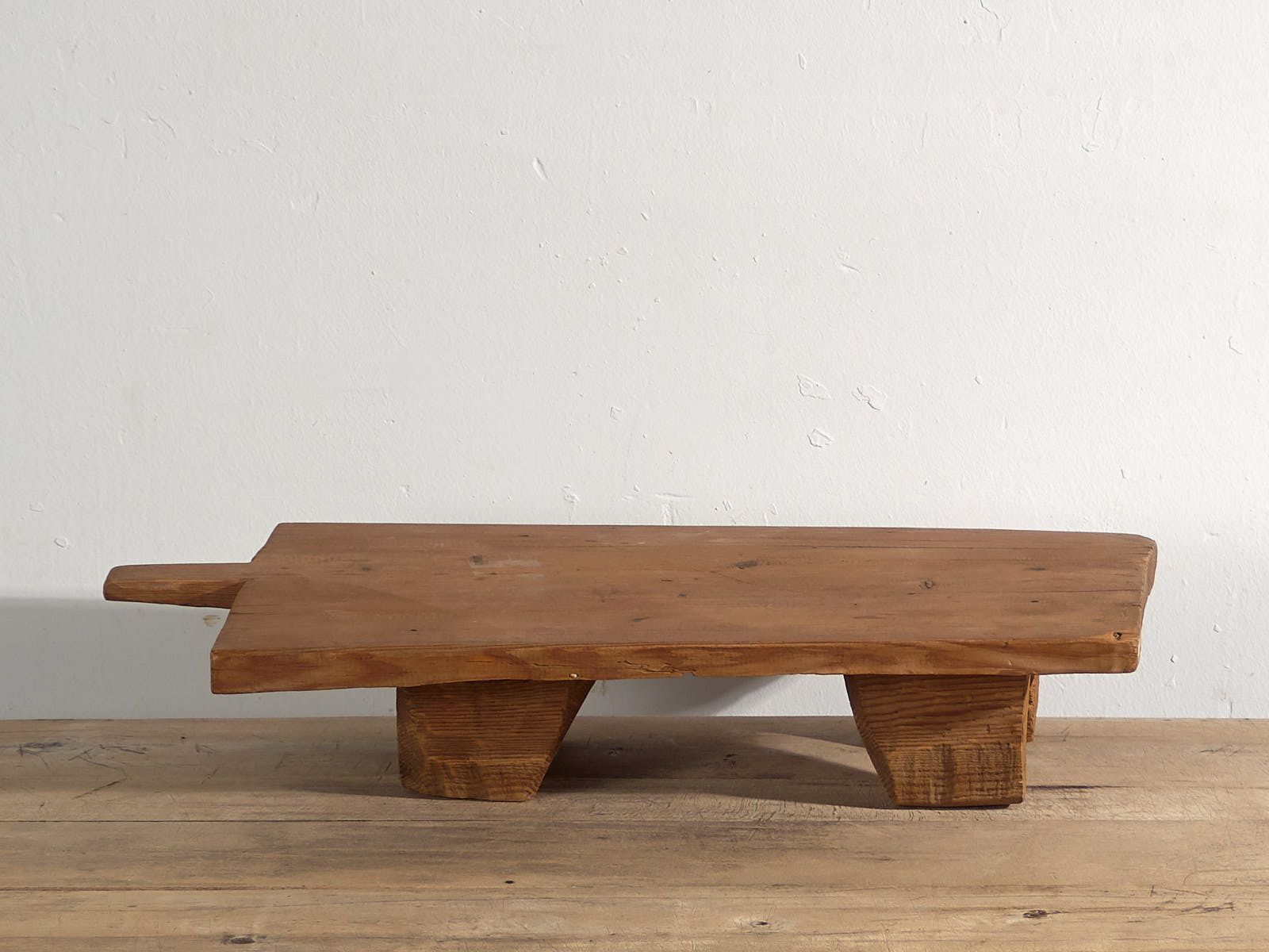 Table d'appoint d'époque en bois massif (vers 1920) #17 photo vinterior