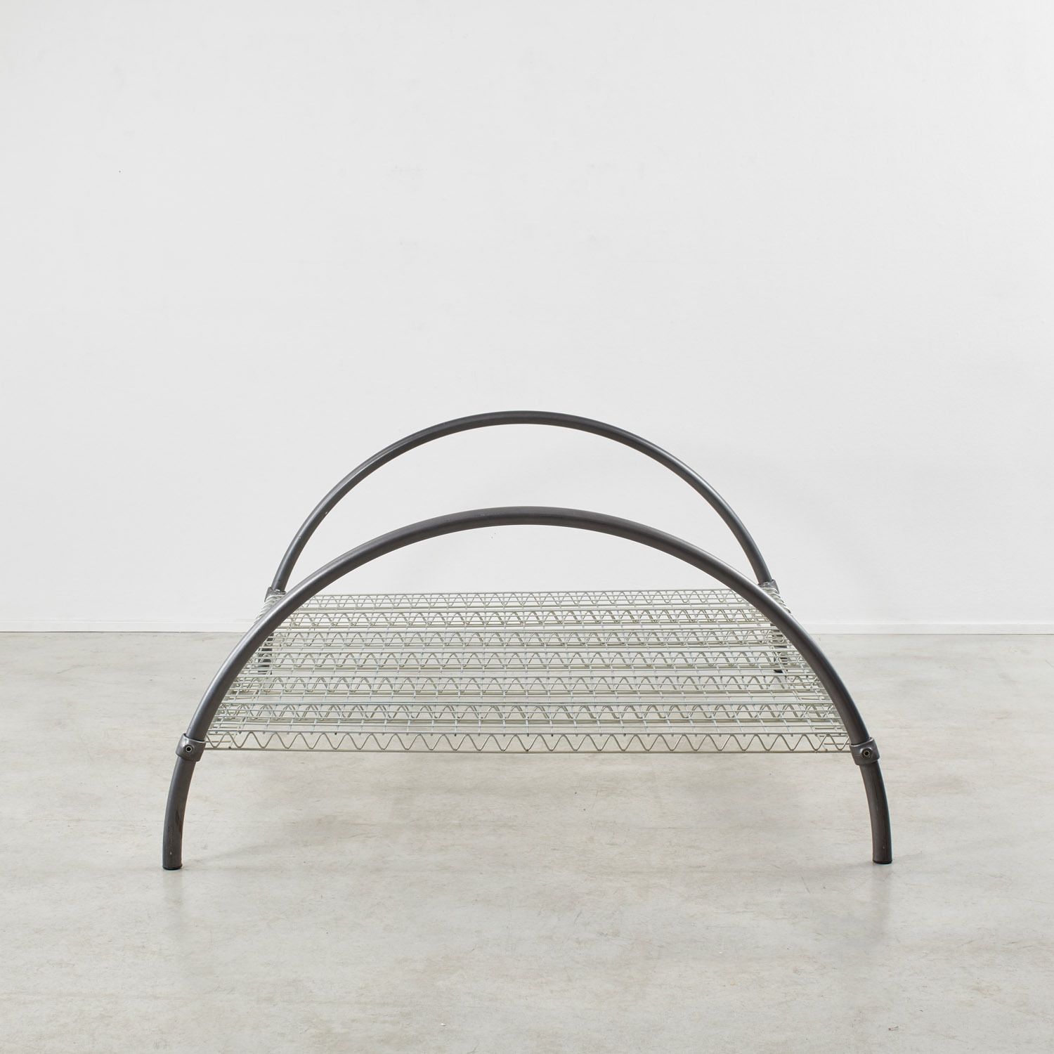 Ron Arad Round Rail Bed Frame Uk, 1981 photo furniture