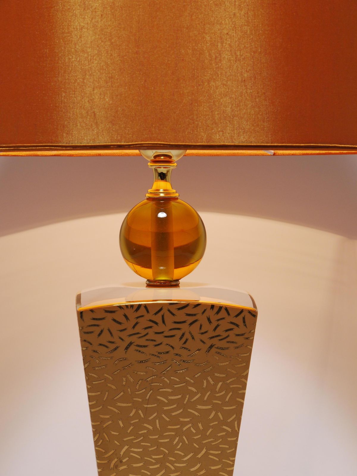 photo for sale Post Modern Memphis & Art Deco Style Porcelain Table Or Side Lamp, Italy, 1980s