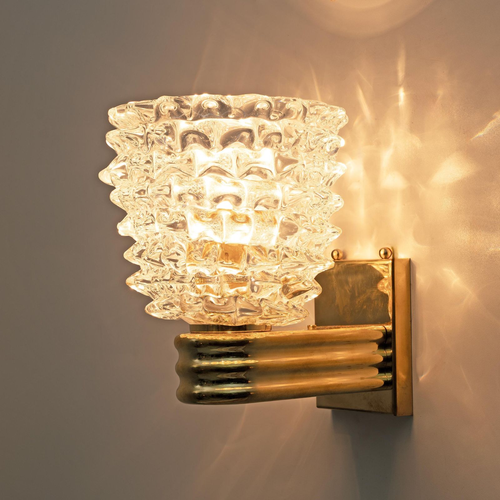 Barovier & Toso Art Dèco Style Brass And Rostrato Murano Glass Big Sconces, Pair photo for sale