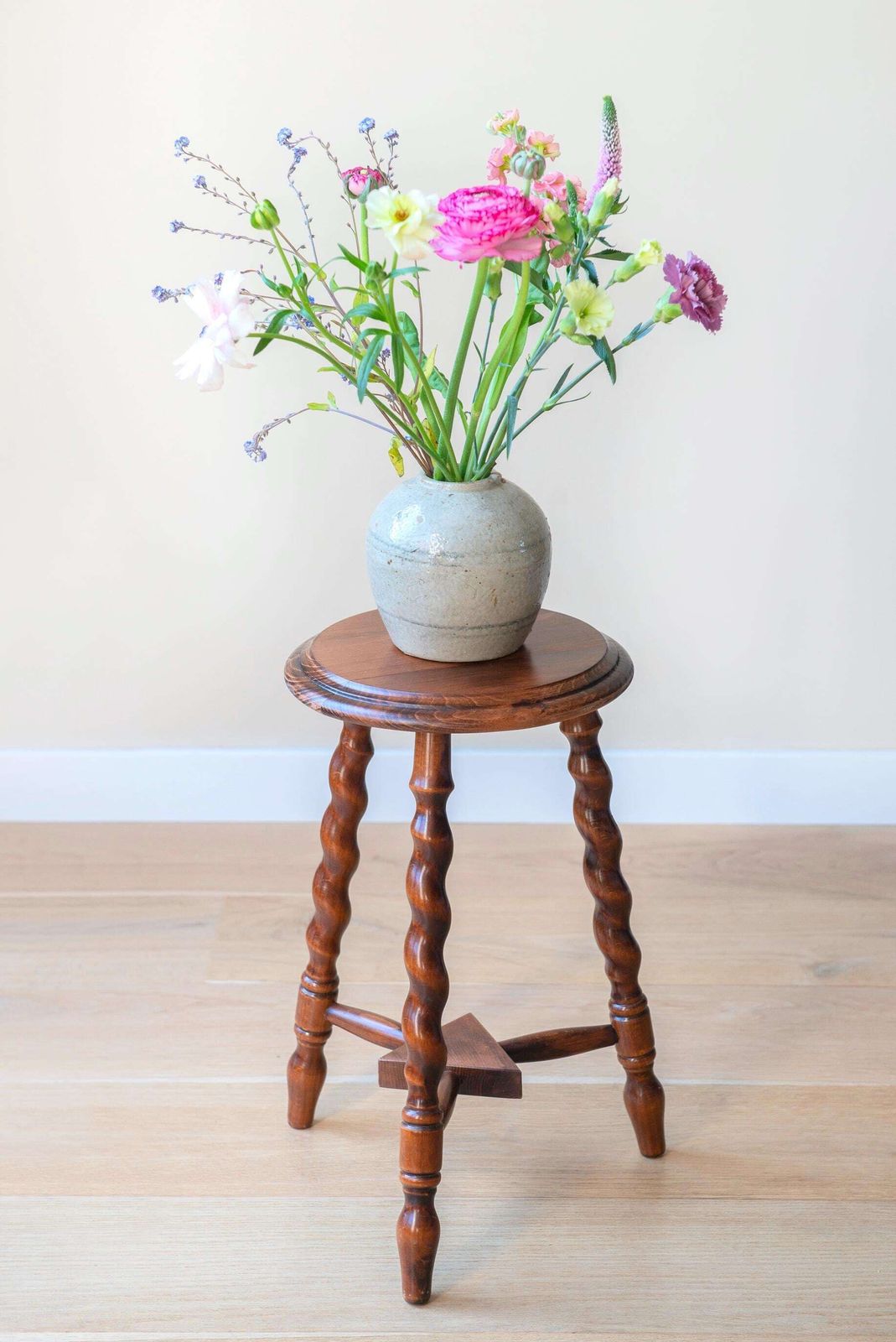Oak Barley Twist Table, French Wooden Side Table, Hand Carved Coffee Table, Round Plant Stool With Turned Legs photo 270.0