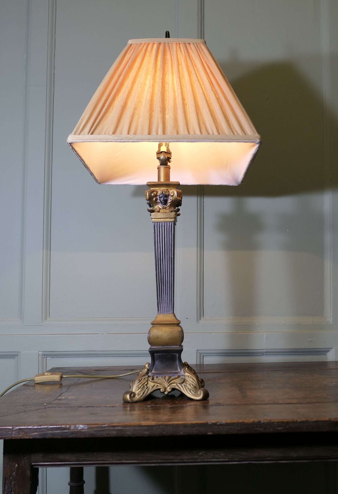 Gothic Style Table Lamp photo furniture