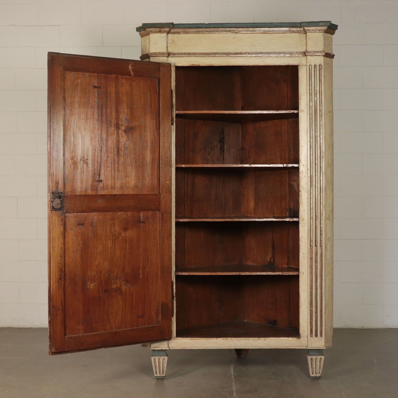 Pair Of Antique Corner Cabinets Poplar Piacenza Italy 18th Century photo vinterior