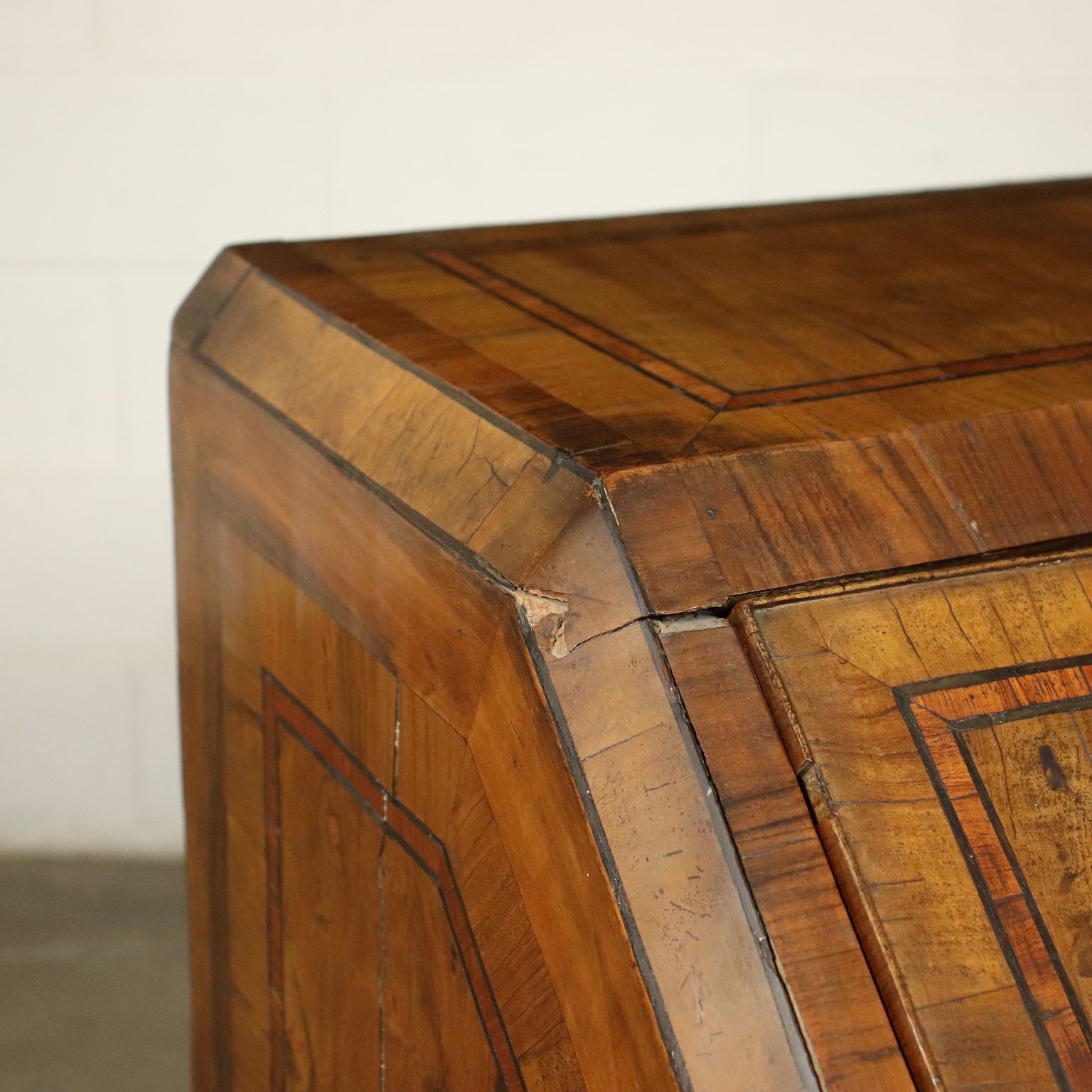 Barocchetto Tuscan Drop Leaf Secretaire Italy 18th Century photo 4200.0
