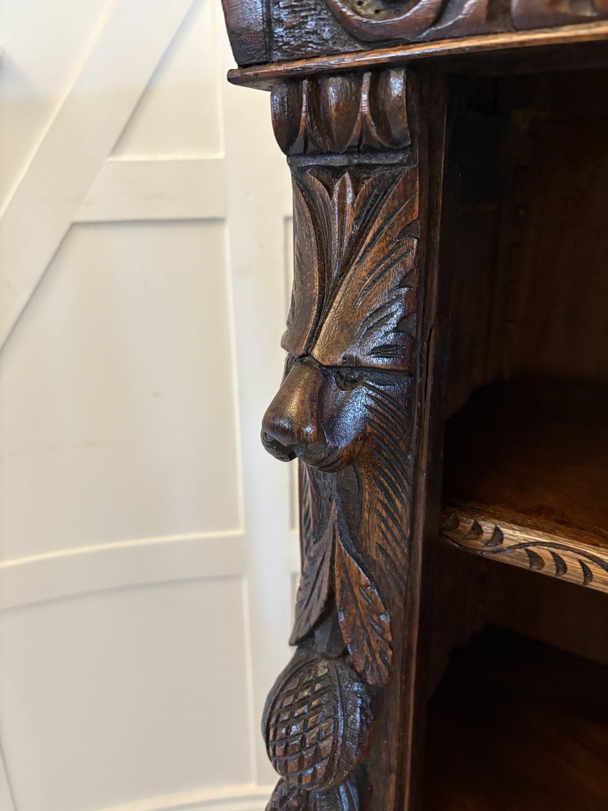 photo furniture Antique 19th Century Carved Oak Open Bookcase