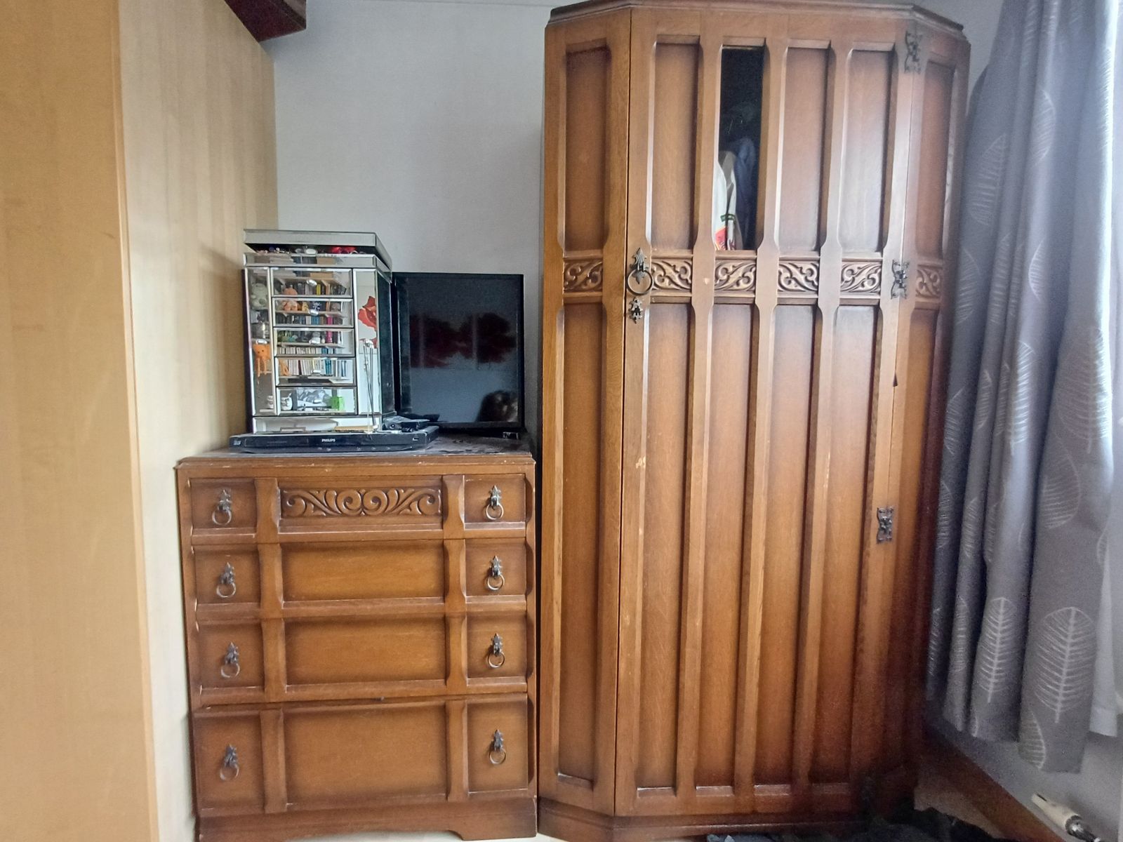 Vintage Chest Of Drawers With Carving photo for sale