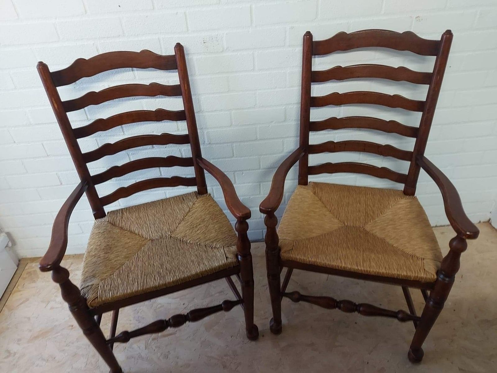 Edwardian Large Rush Seat Elm Elbow Armchair photo vinterior