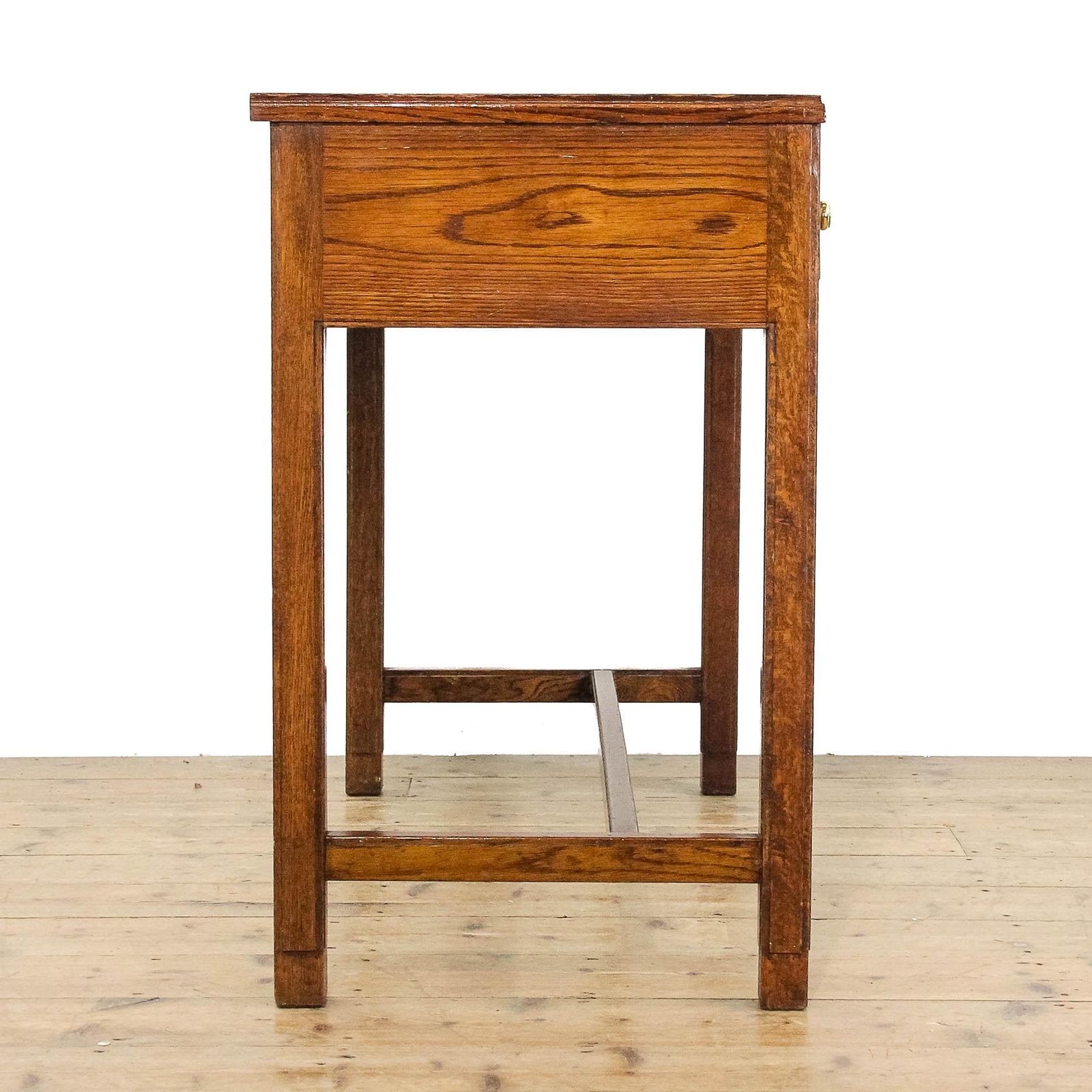 Vintage 20th Century Oak Table | Vintage Table | Vintage Kitchen Table | Dining Table | Vintage Oak Tables | Centre Tables photo for sale