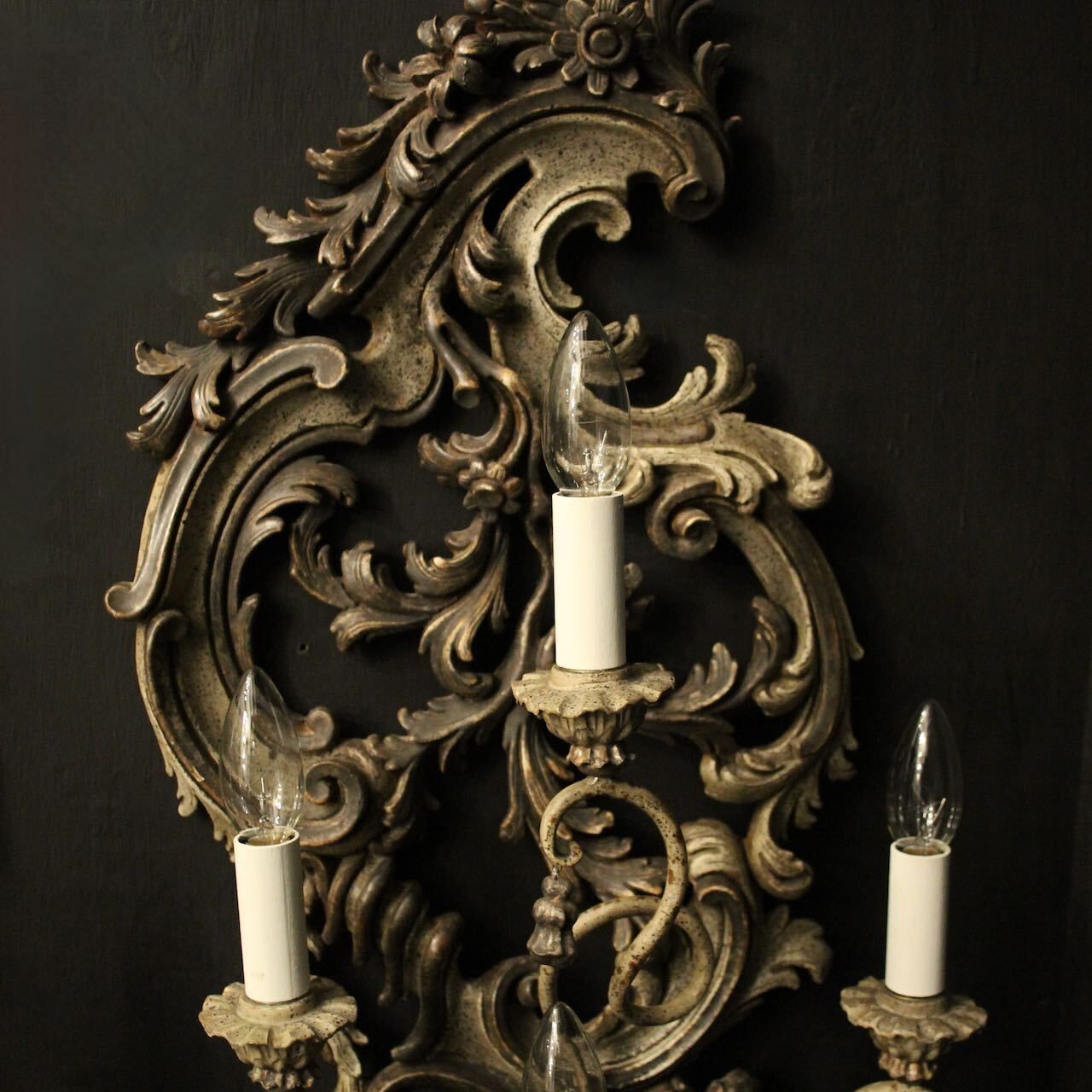 Florentine Silver Giltwood Antique Wall Lights photo vinterior