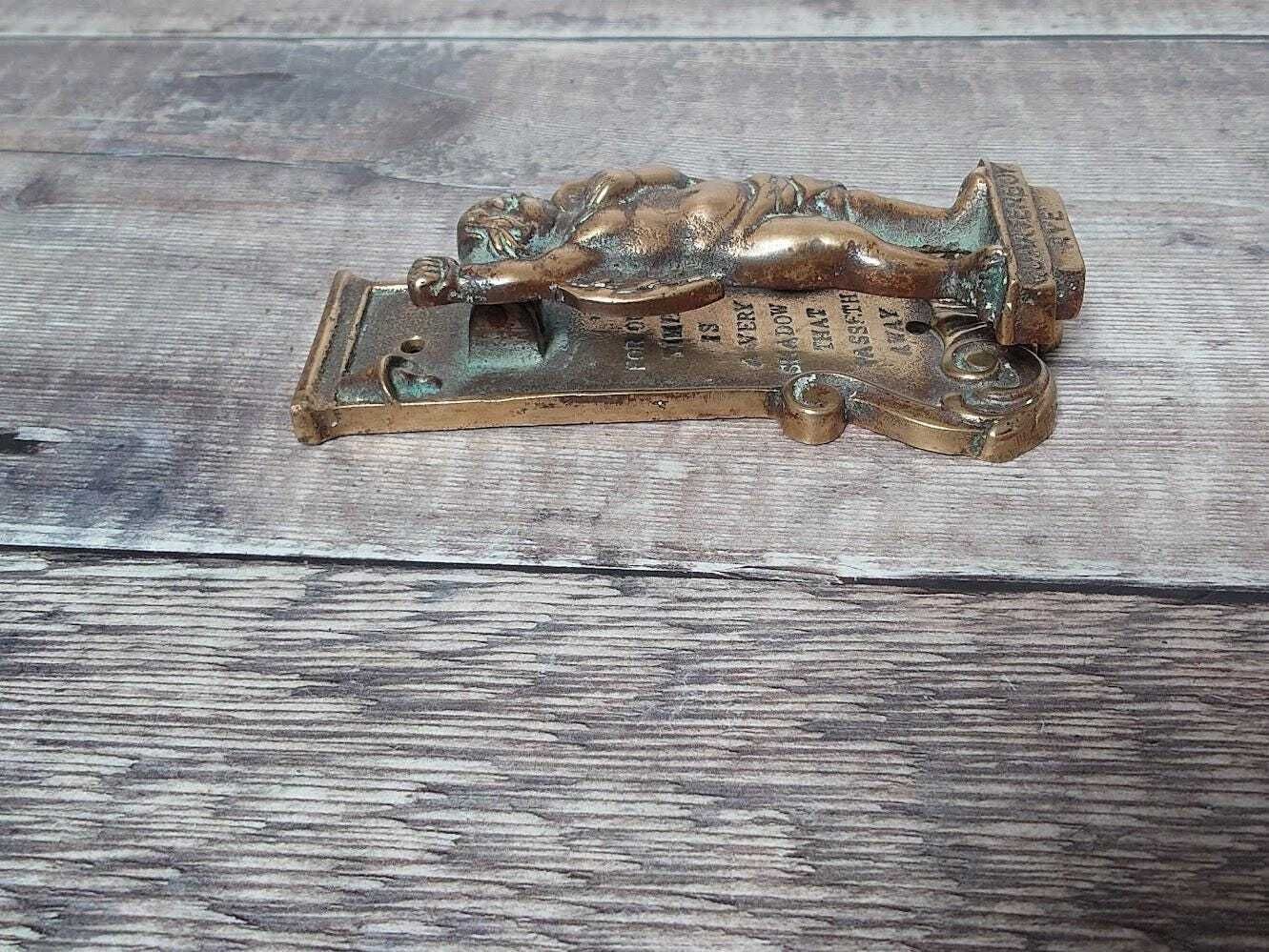 Small Rye Quarterboy Brass Door Knocker, Collectible Brass Door Knocker photo vinterior