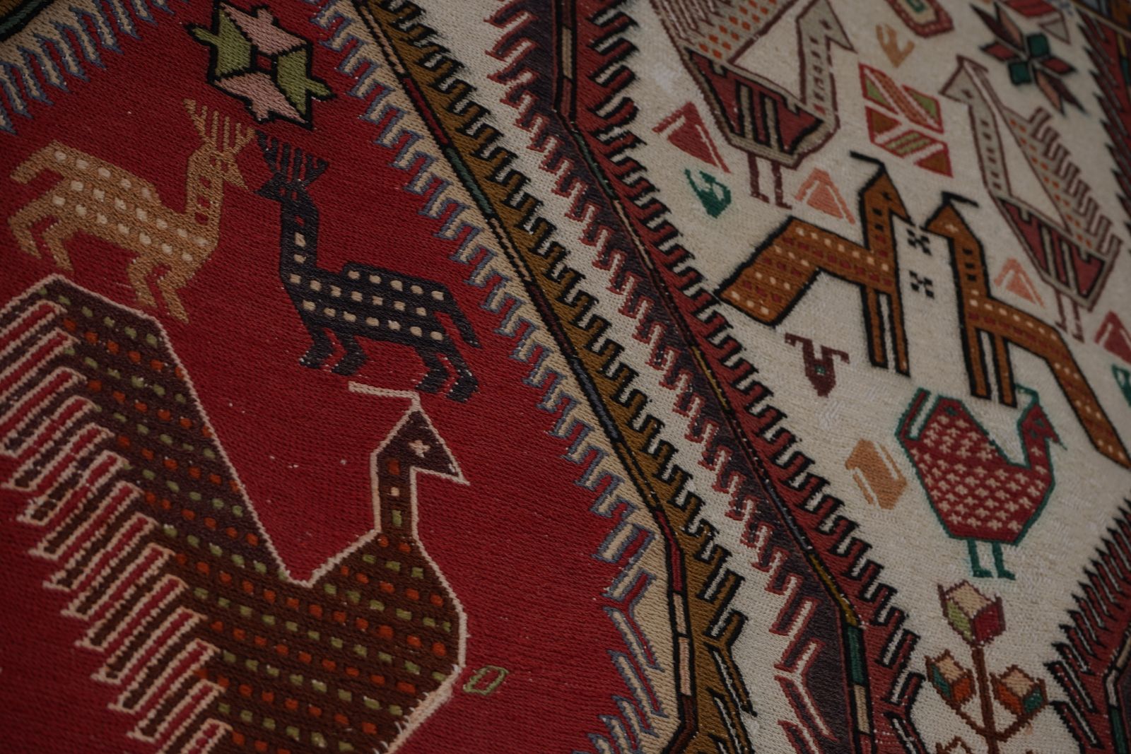 photo for sale Vintage Animal Pattern Soumac Kilim Rug 6'2'' X 9'5''