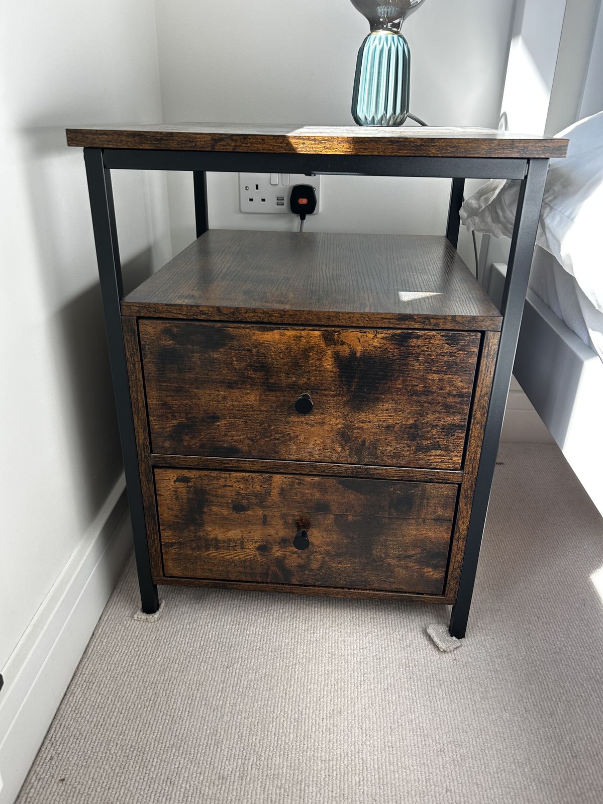 2x Bedside Tables photo Furniture