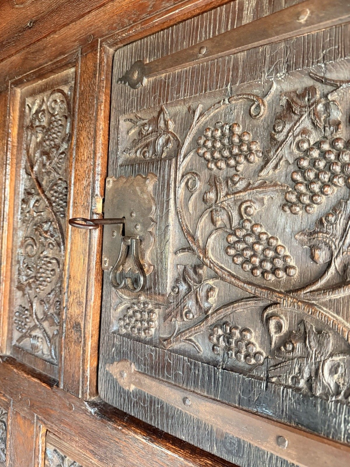 Rare Antique Oak Carved Floorstanding Cupboard Cabinet Dresser Buffet C 1700s photo Furniture
