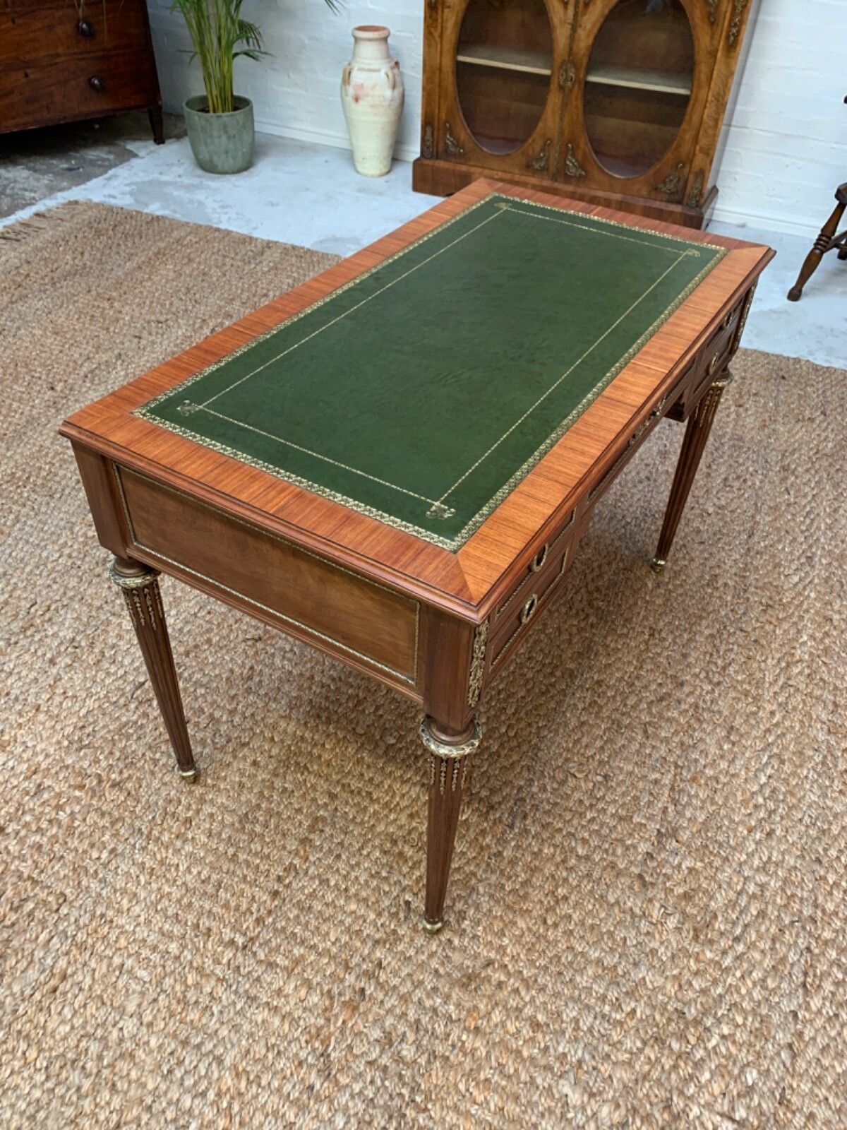 1580.0 Elegant Antique French Desk C1900 photo
